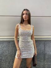 Abito corto in paillettes 15786