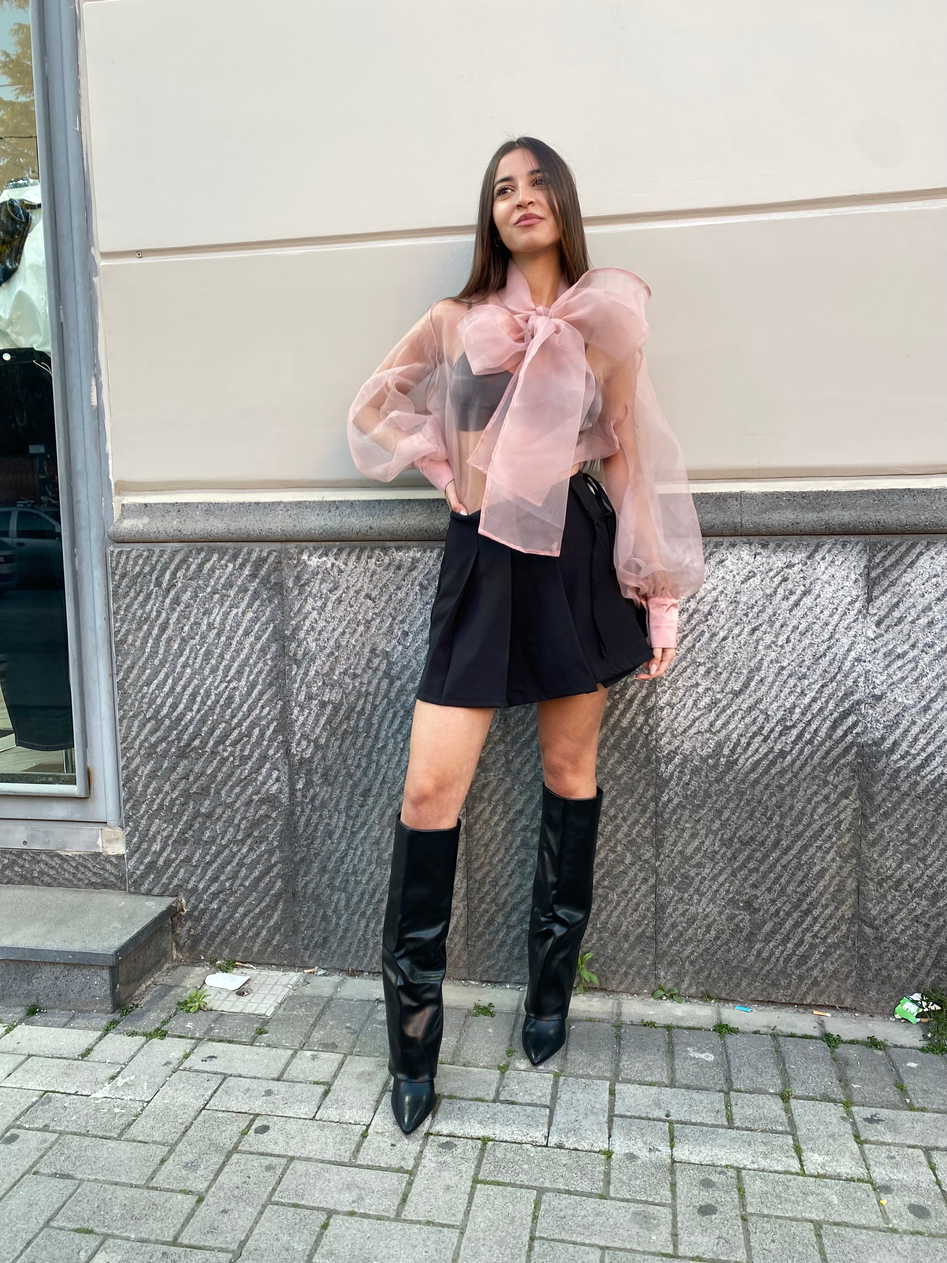 Camicia velata con fiocco (2 colori)