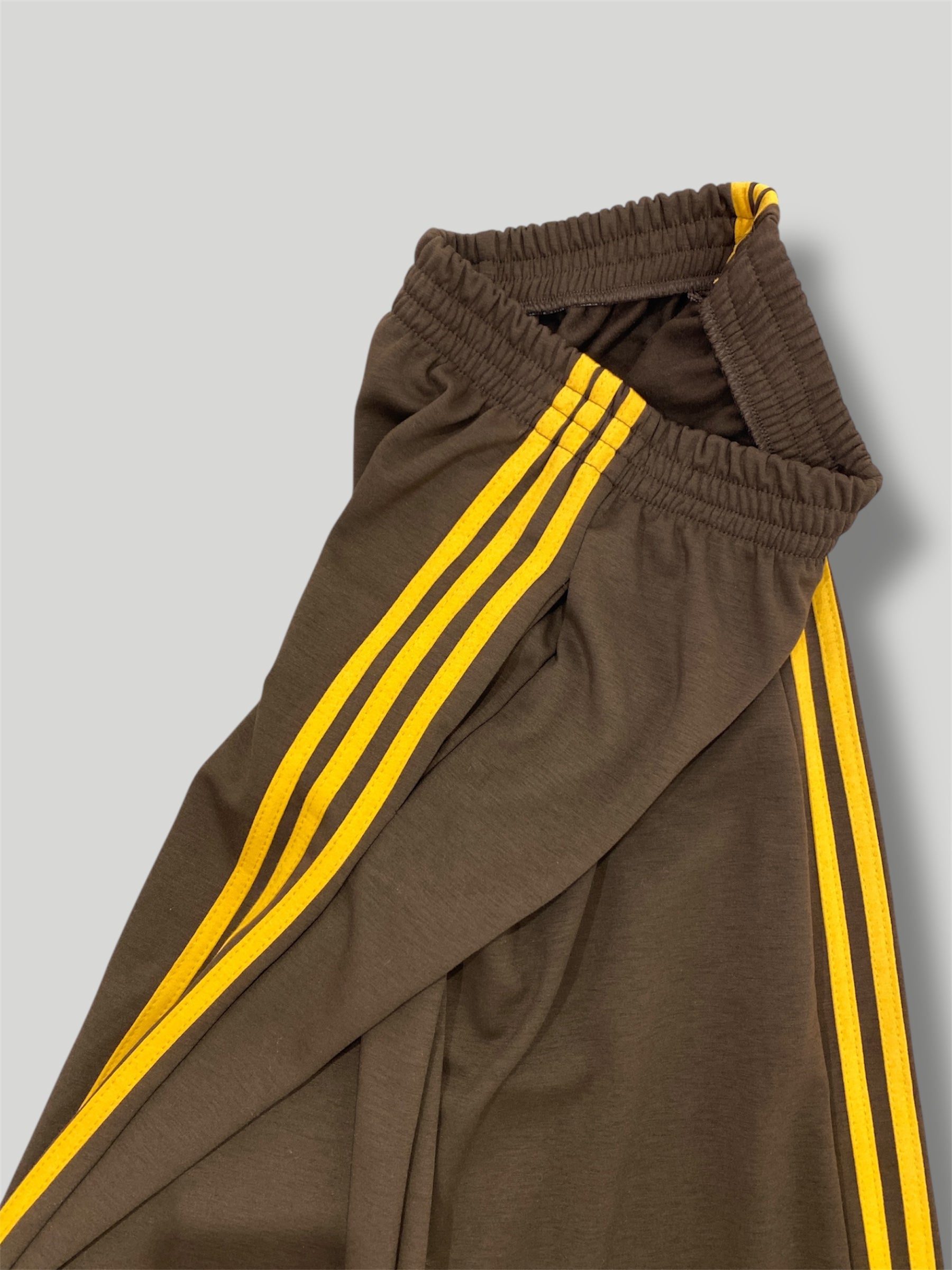 Pantalone di tuta con strisce laterali 97108