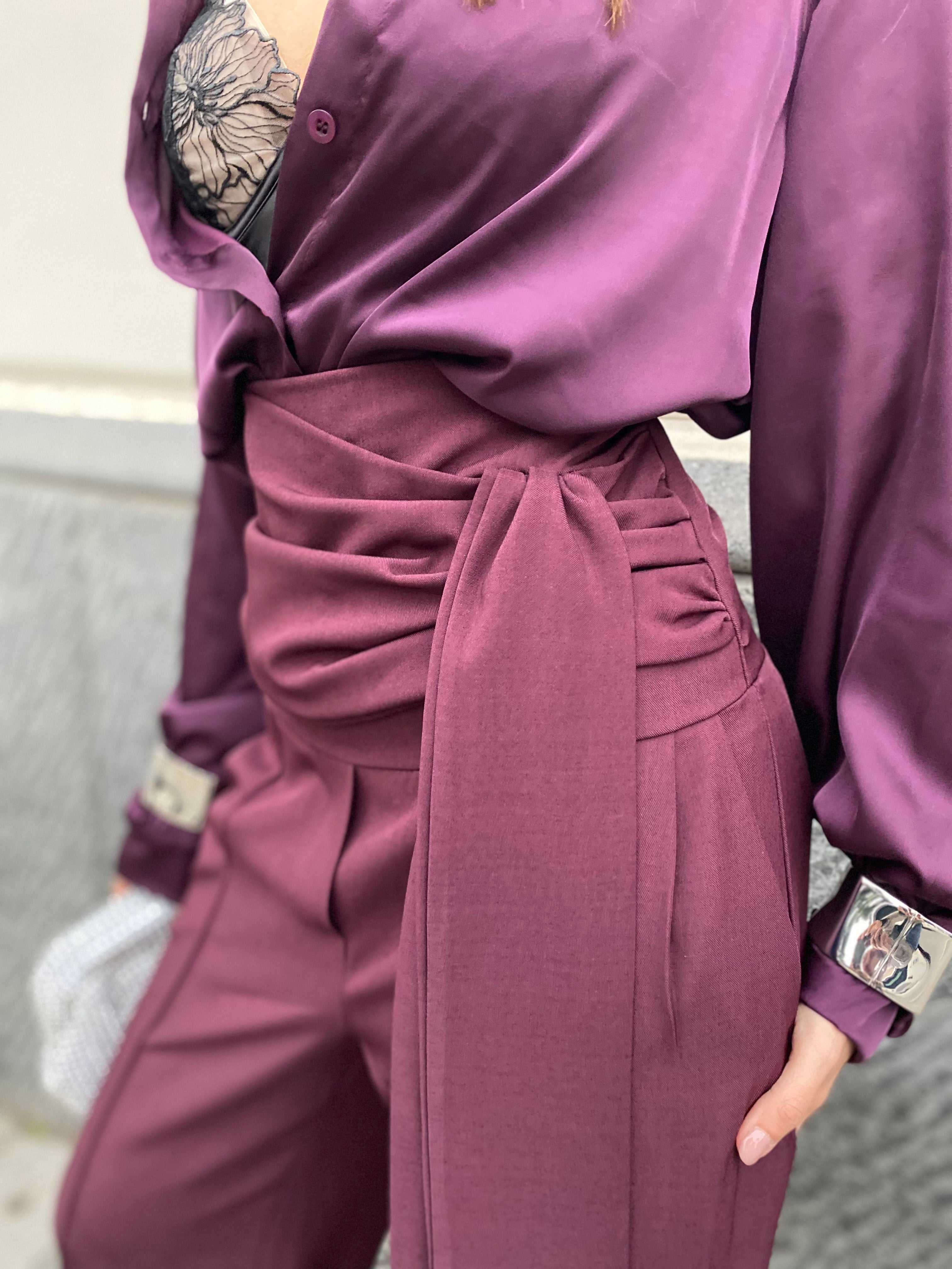 Pantalone con finto nodo 16067