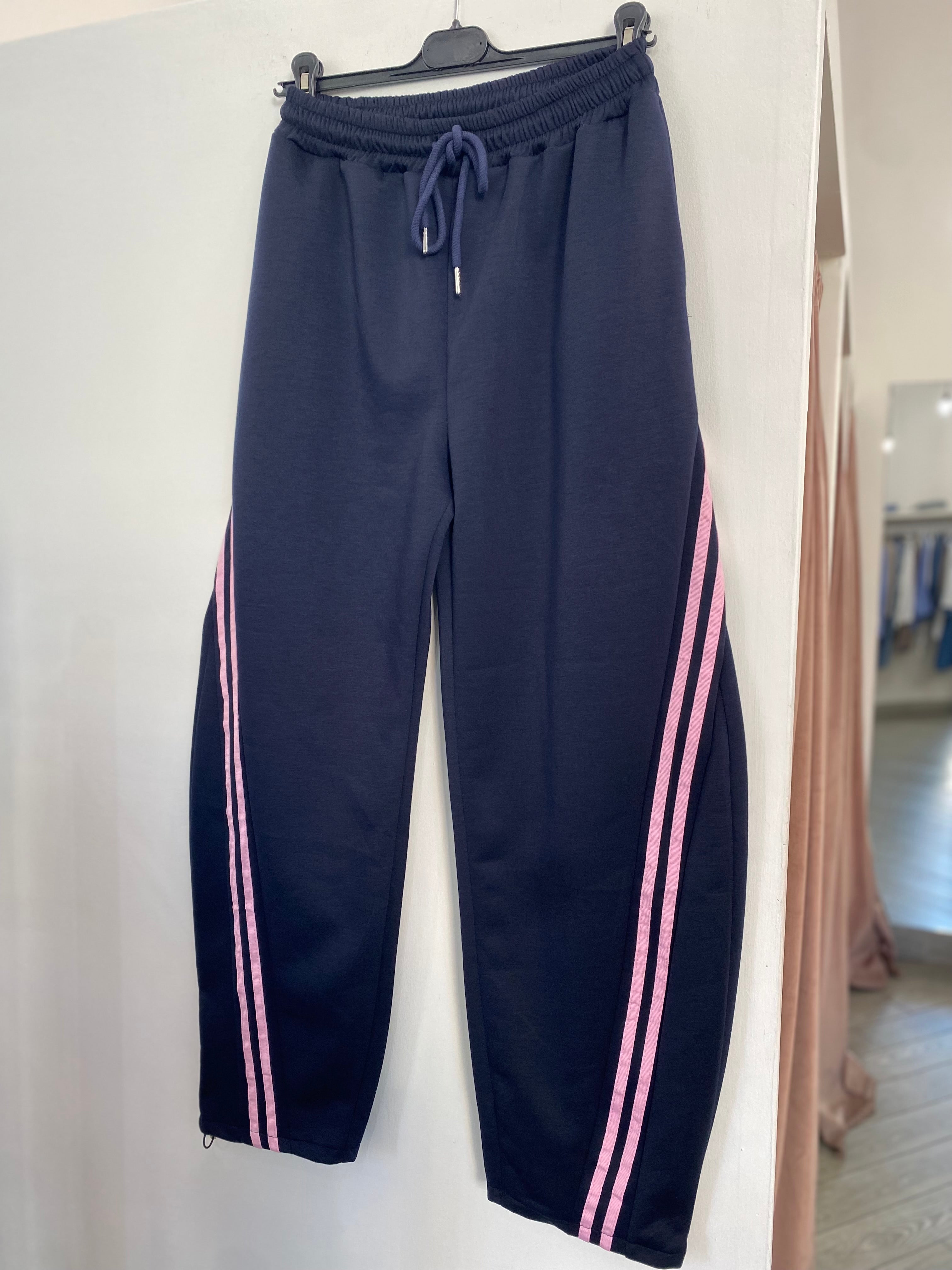 Pantalone con strisce 7906