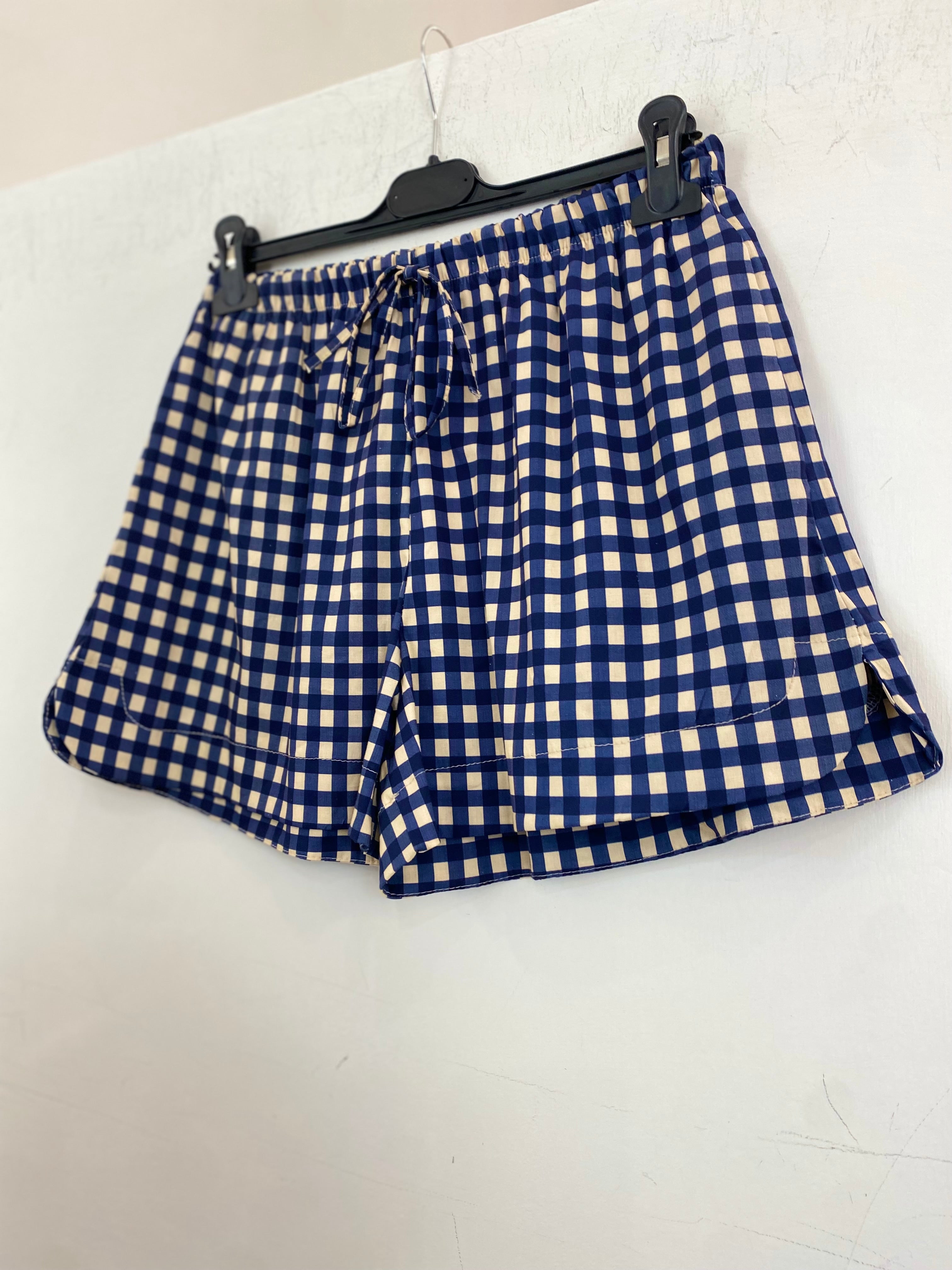 Short 20527