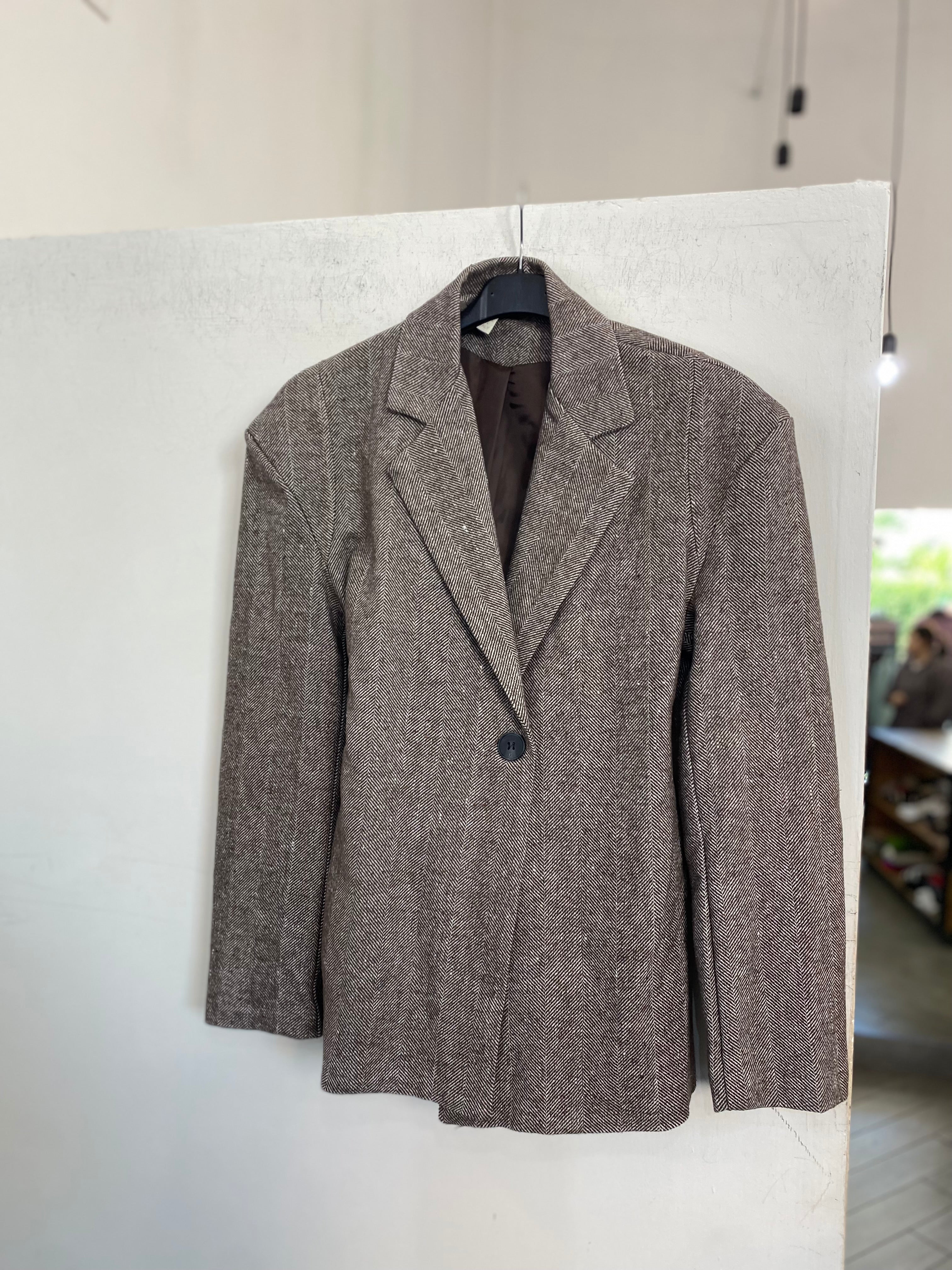 Blazer spigato con cintura in vita 251361