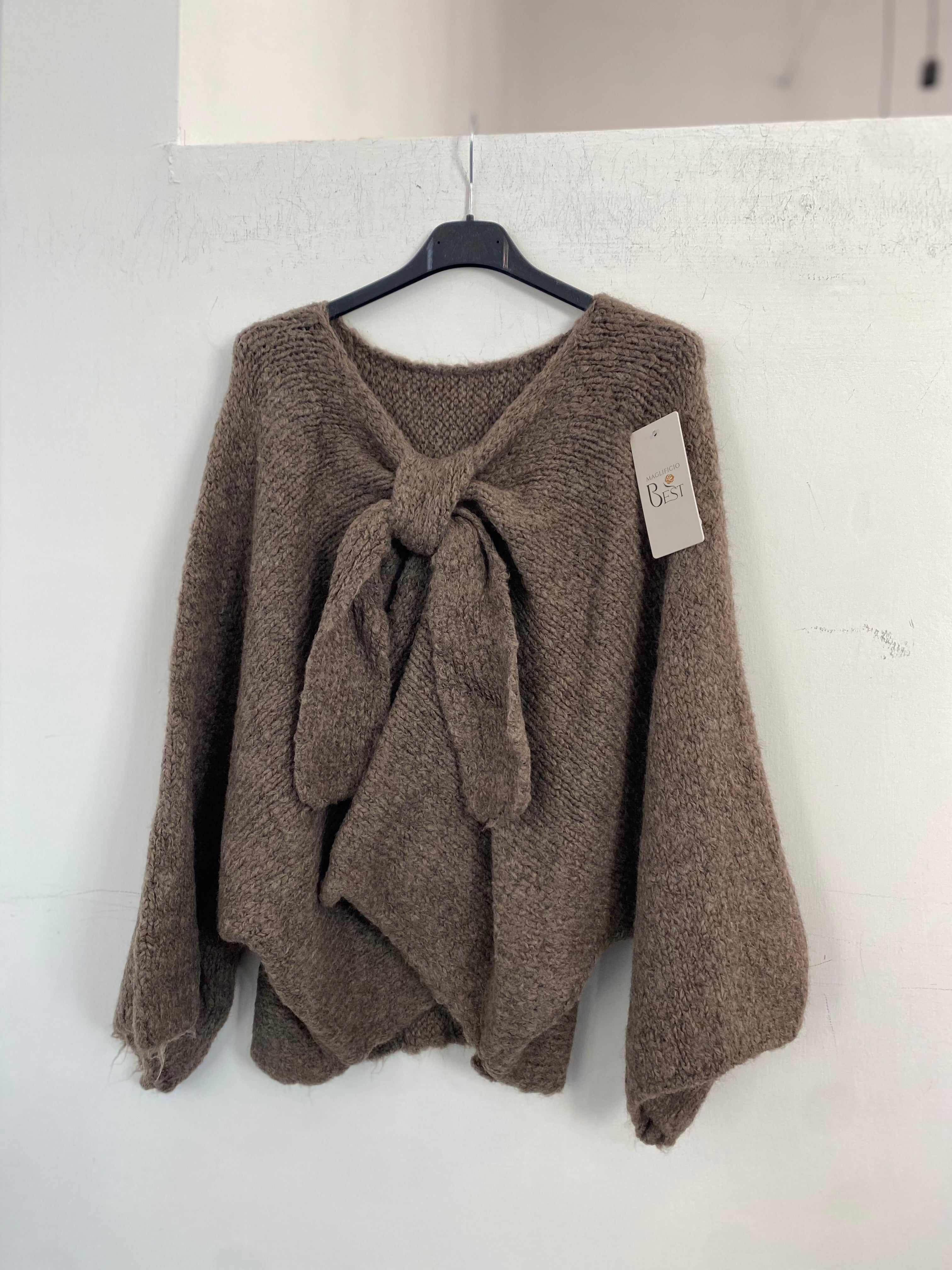 Maglione con fiocco 25310