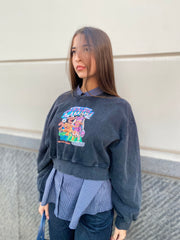 Felpina crop con stampa rock 2023002