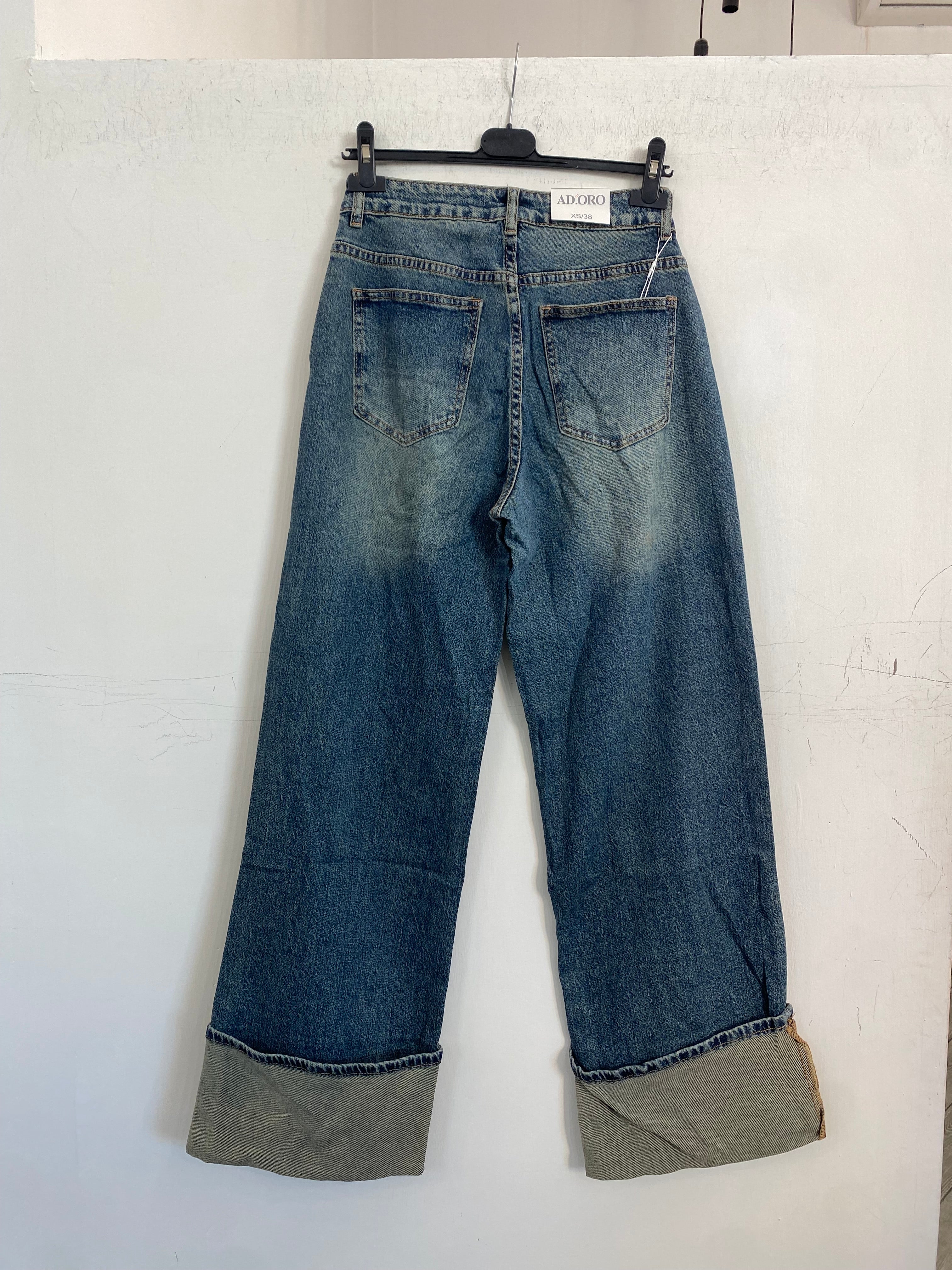 Jeans wide leg con piegone sabbiato 5028