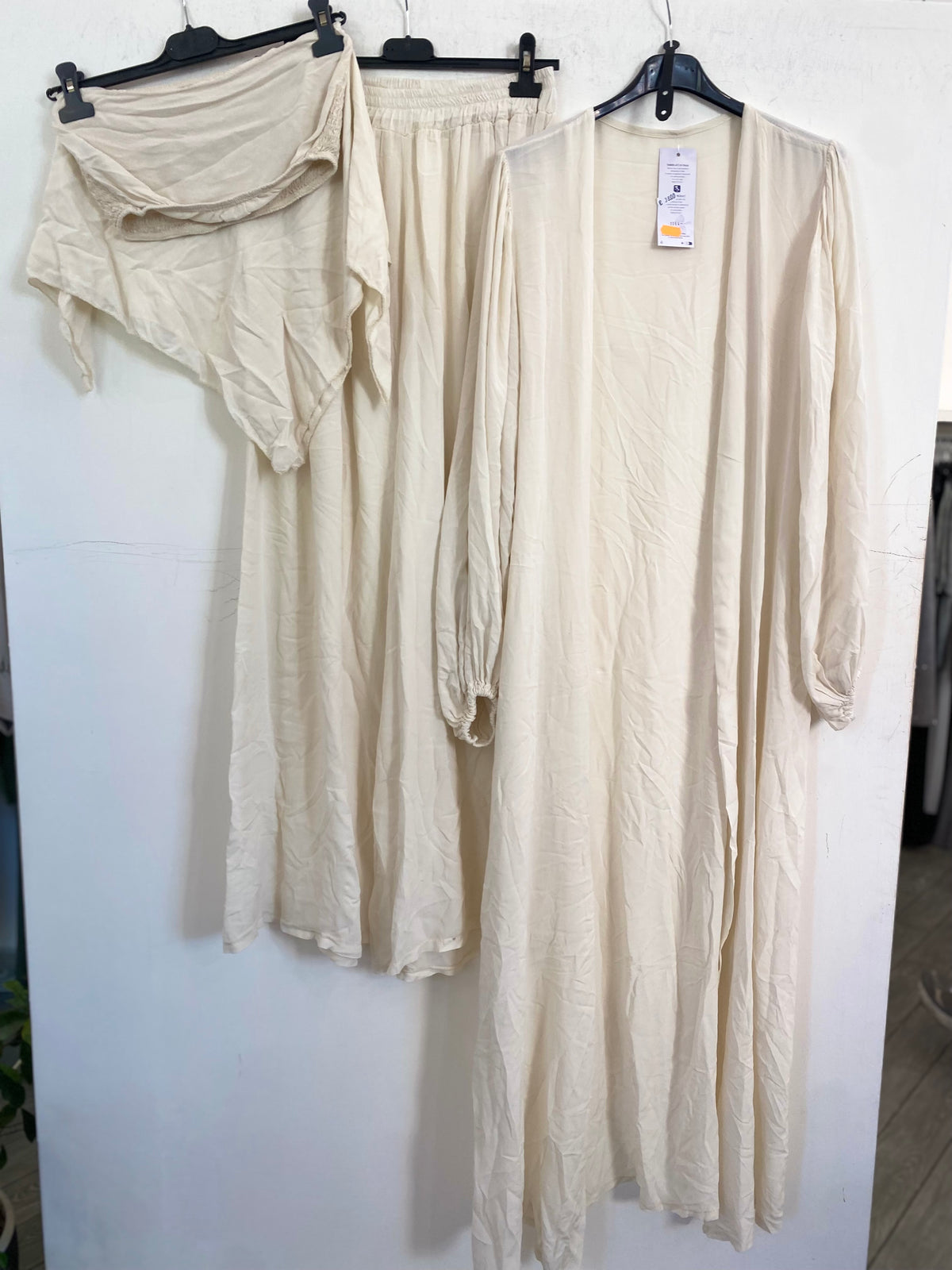 Coordinato tre pezzi 3354