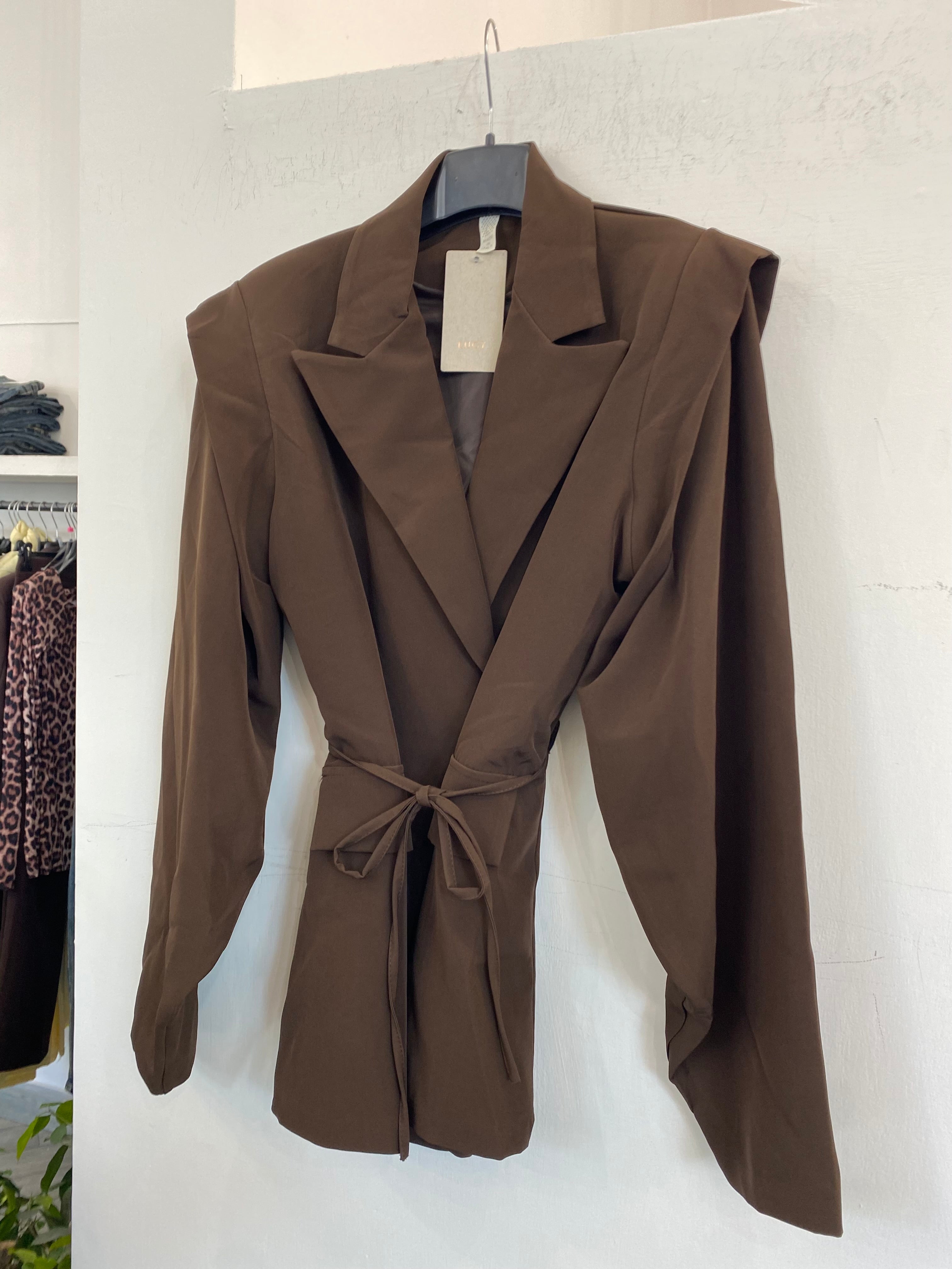 Blazer con spalline spaziali 25076