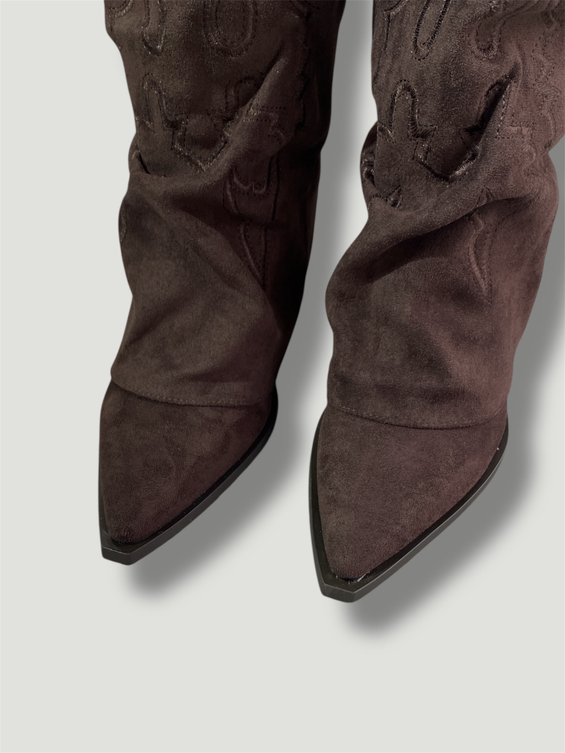 Camperos in camoscio A216