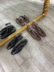 Ballerine con stringhe YY04