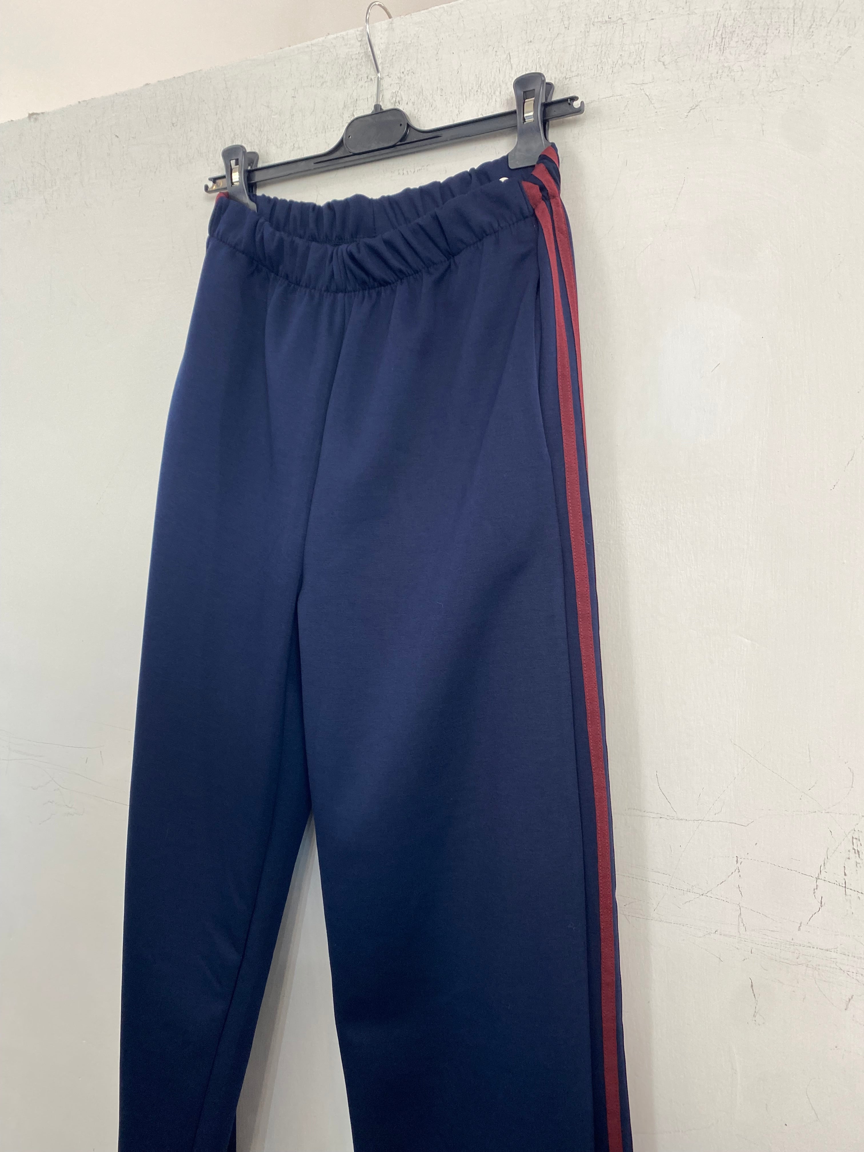 Pantalone con strisce laterali 6251