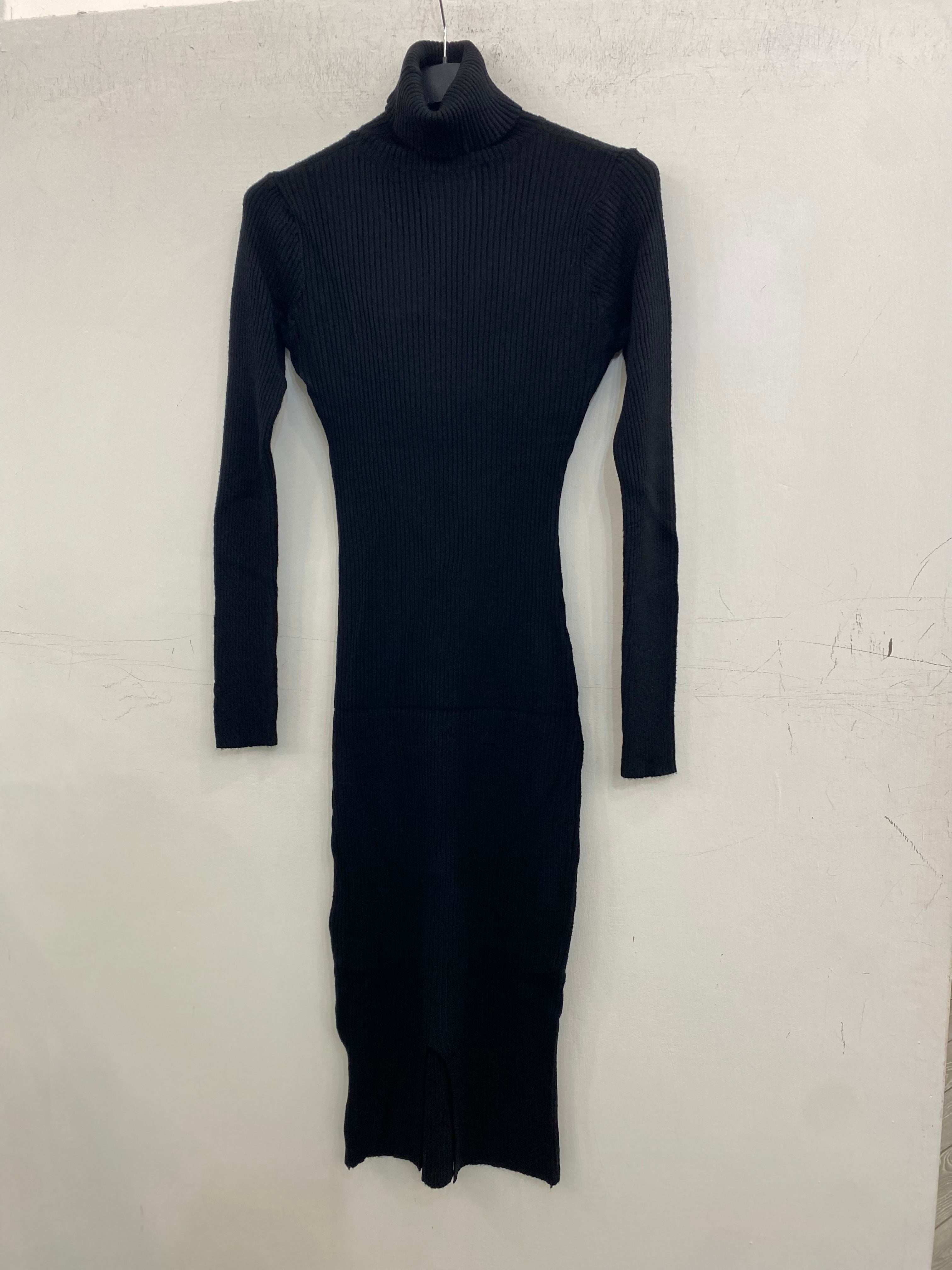 Abito di maglia a costine elasticizzato 2019