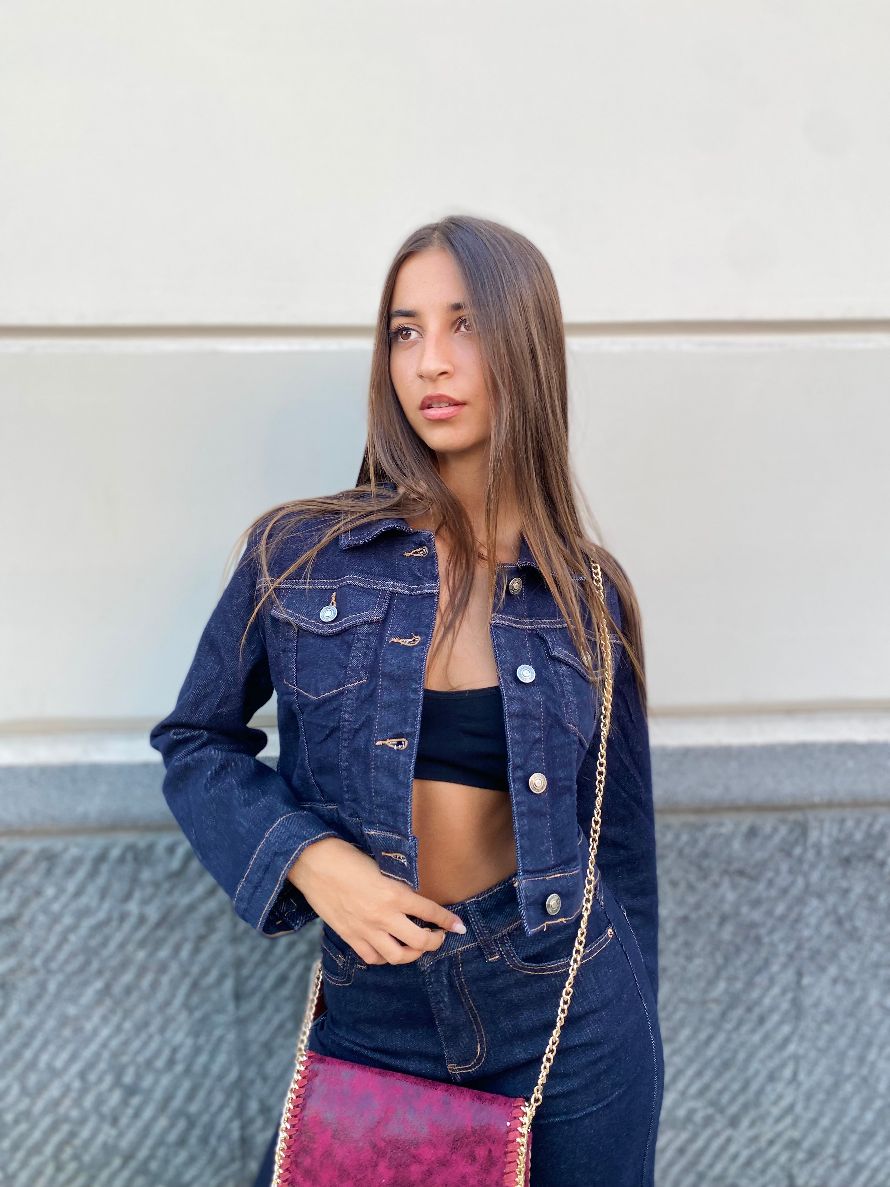 Giubbino di jeans corto in vita lavaggio zero 5611