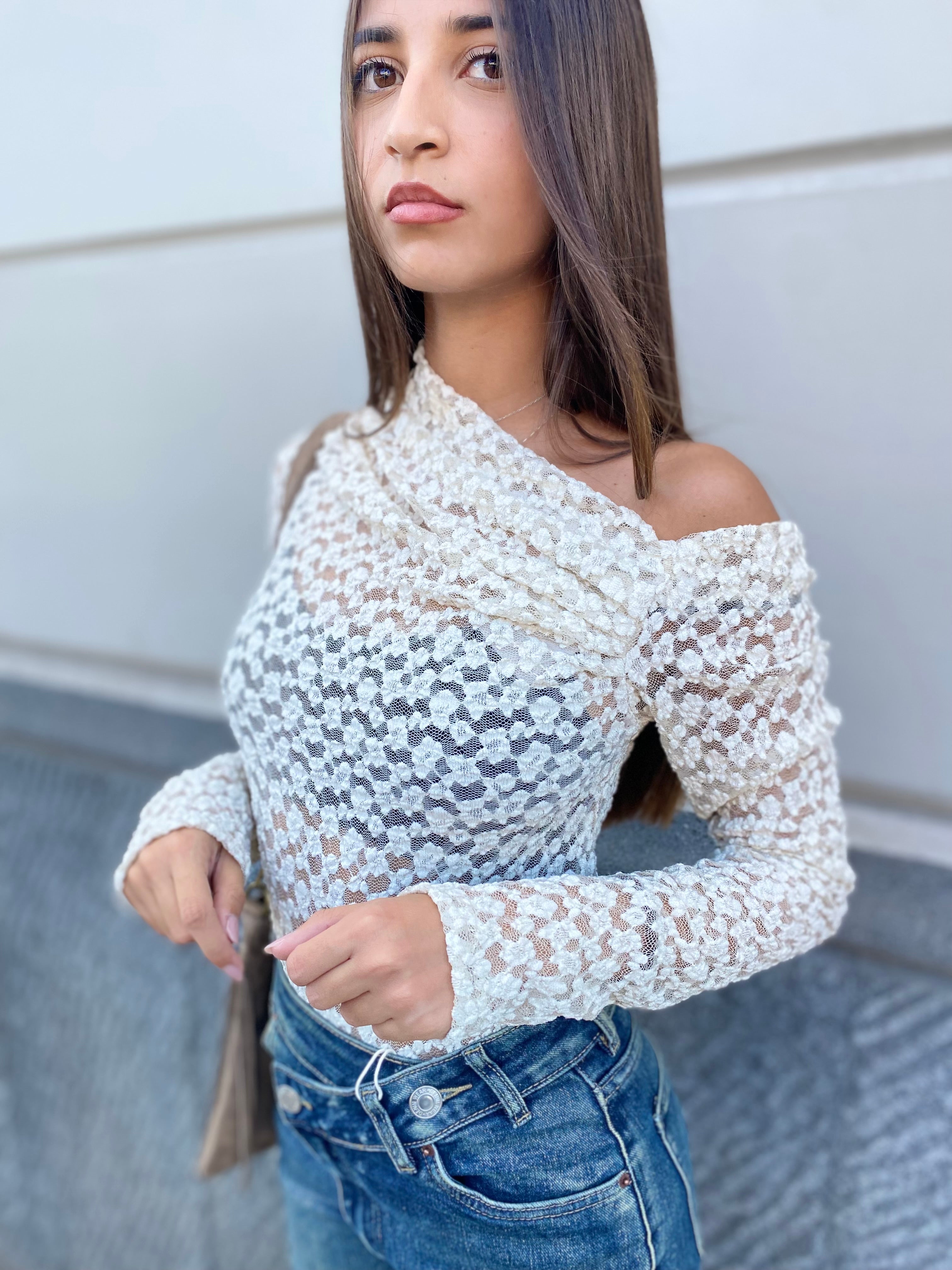 Maglia Kim in pizzo e ricami 135543