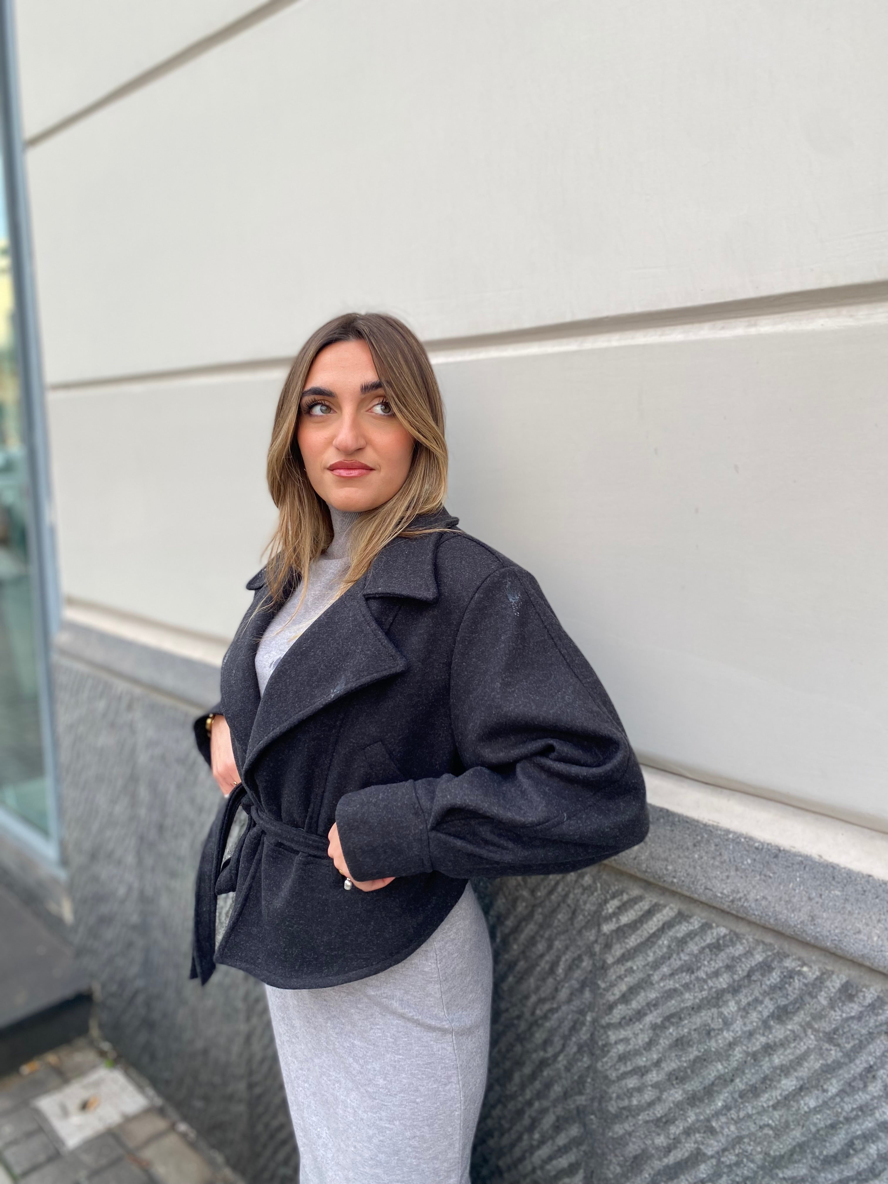 Cappotto corto con cintura 6801