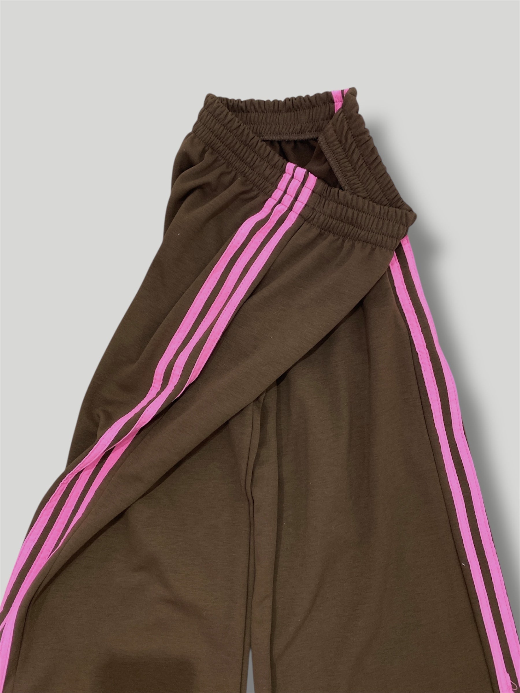 Pantalone di tuta con strisce laterali 97108