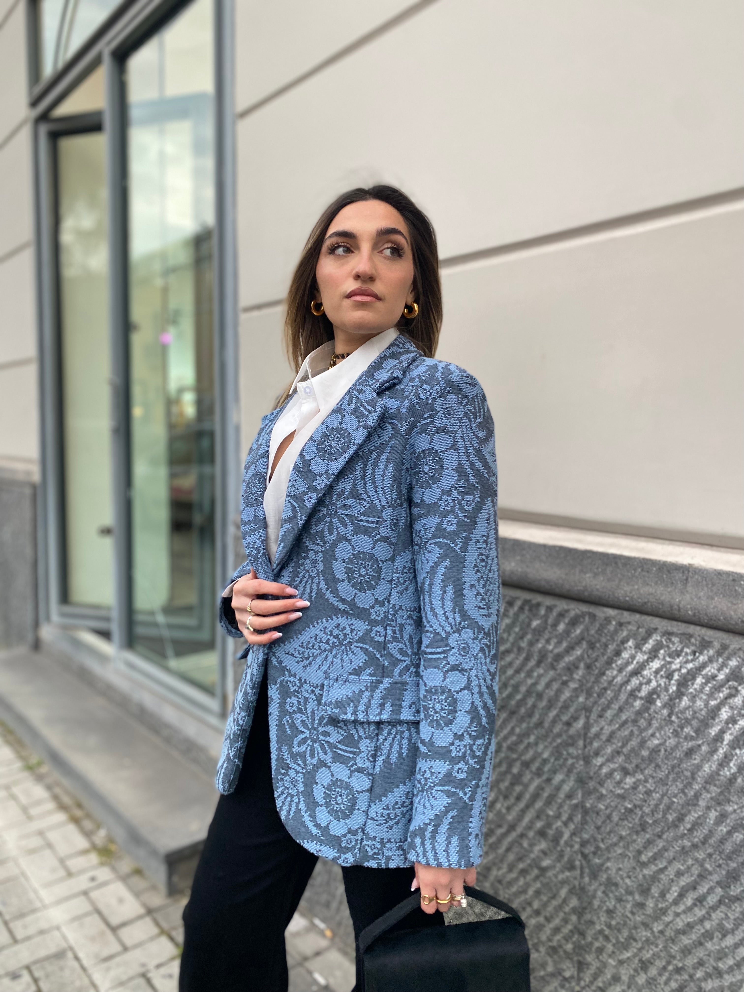 Blazer con ricamo floreale 55320