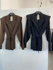 Blazer con spalline spaziali 25076