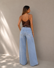 Jeans wideleg 9556
