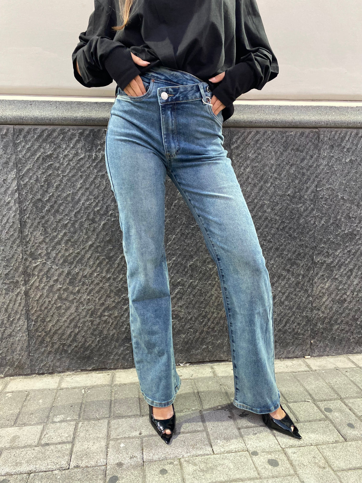 Jeans wideleg chiusura diagonale sabbiato chiaro 8880