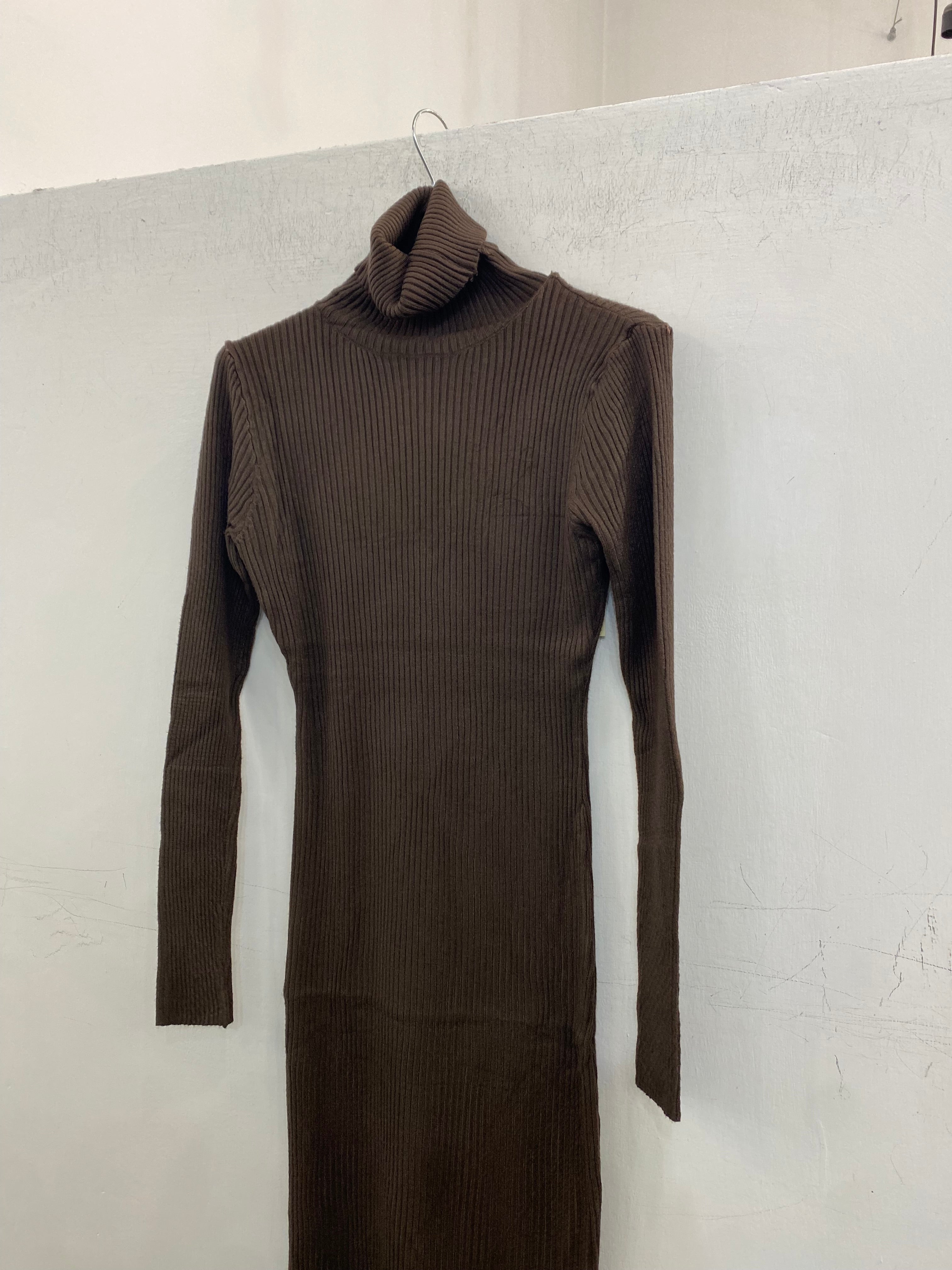 Abito di maglia a costine elasticizzato 2019