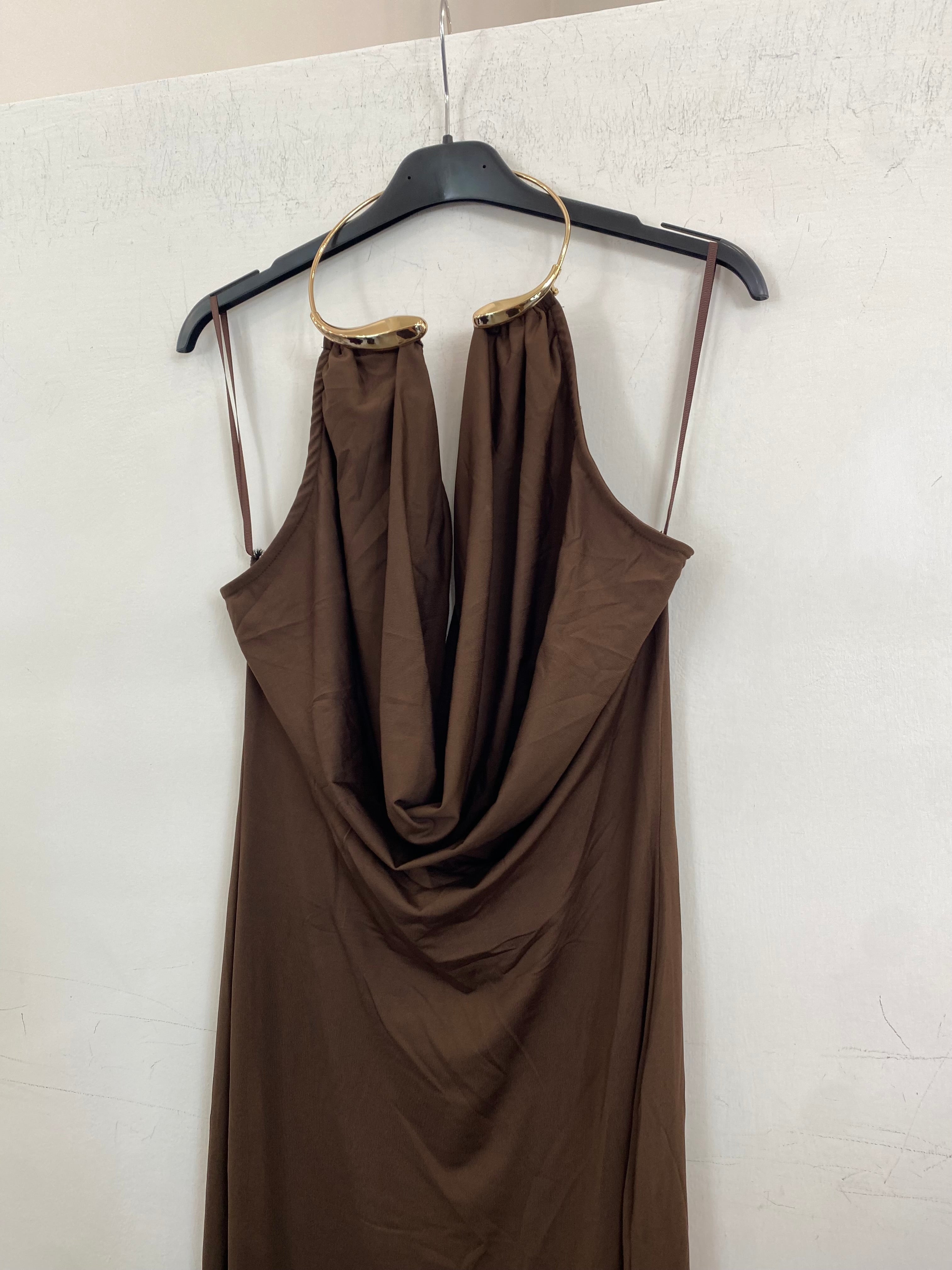 Abito lungo con collare oro 0512