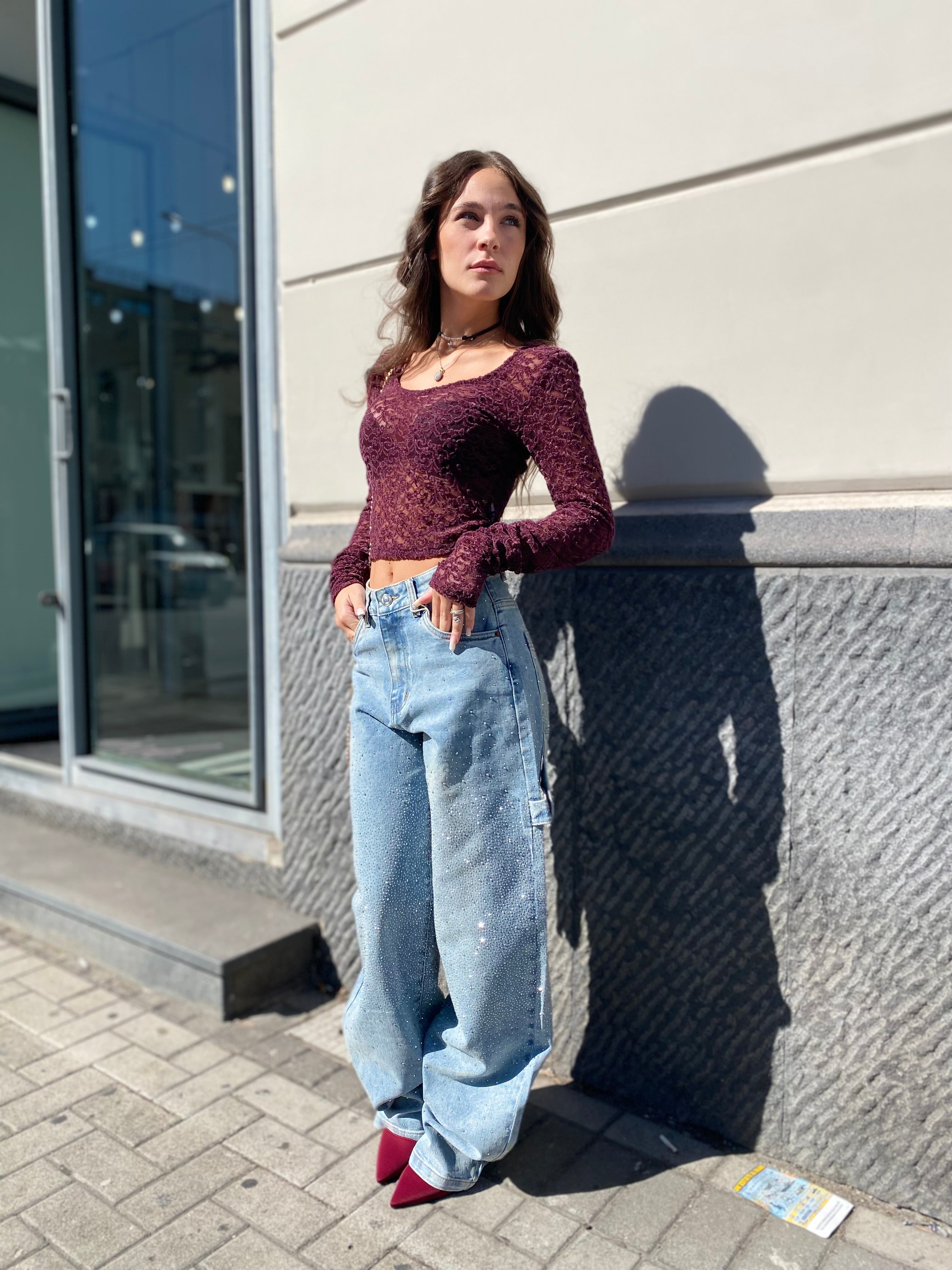 Maglia velata con ricamo in vellutino 101238
