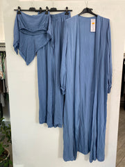 Coordinato tre pezzi 3354