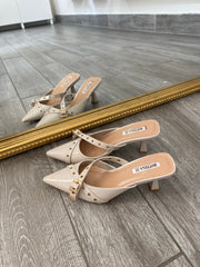 Sabot con fibbie (2 colori)